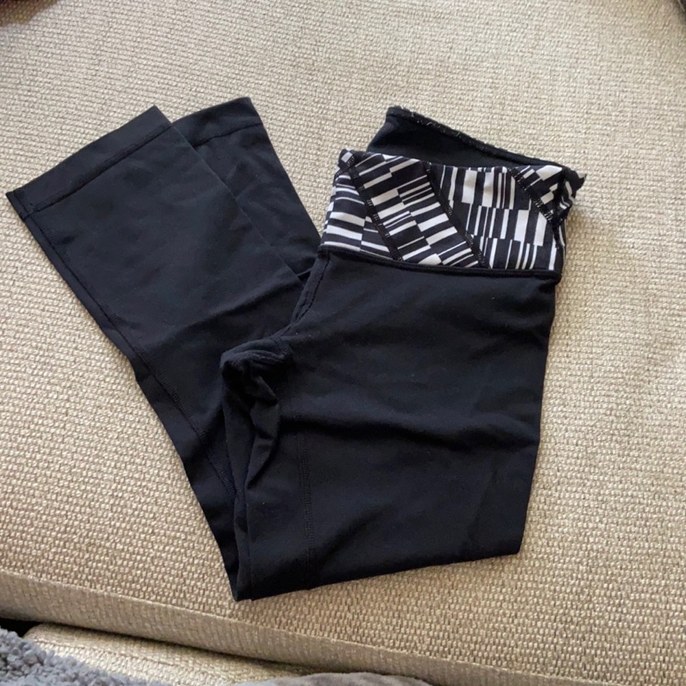 lululemon cropped leggings size 6